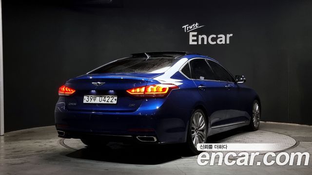 Hyundai Genesis из Кореи Encar