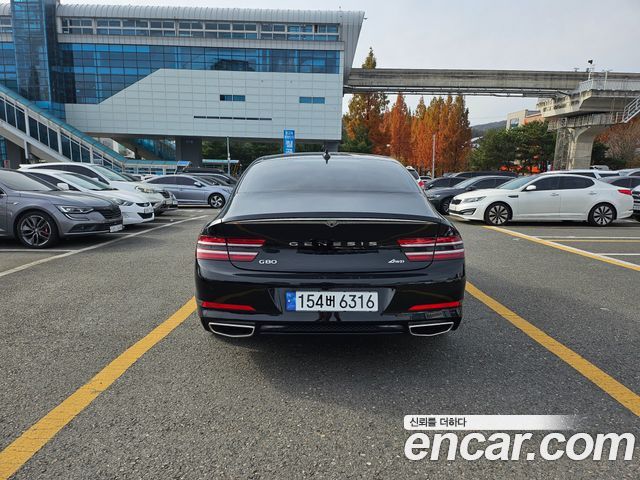 Genesis G80 Gasoline 2.5 Turbo AWD — пробег 4 581 км