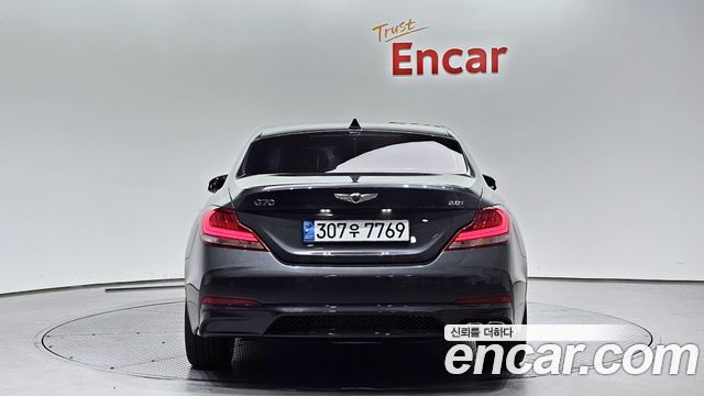 Genesis G70 2.0T Elite — пробег 71 311 км