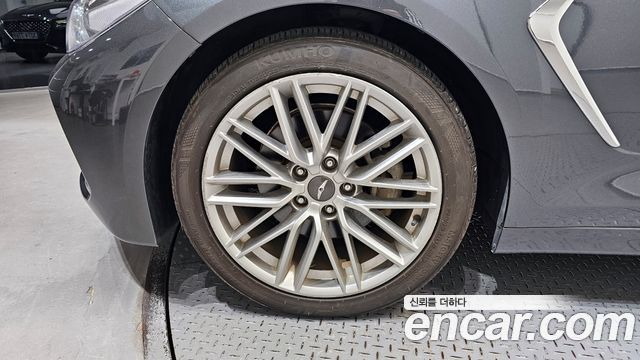 Genesis G70 2.0T Elite — пробег 71 311 км