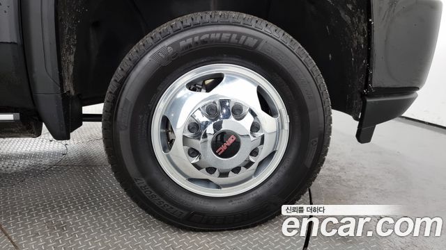 GMC Sierra 3500HD — пробег 12 199 км