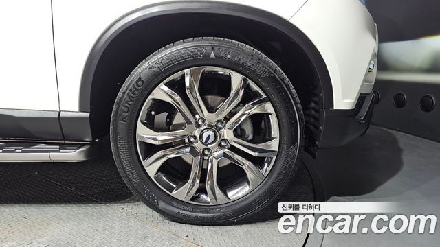 Ssangyong Rexton из Кореи Encar