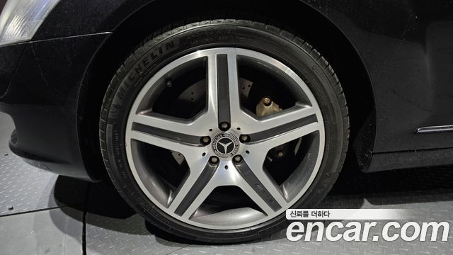 Mercedes-Benz S-Class S500L — пробег 231 630 км