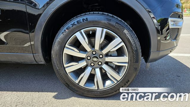 Land Rover Discovery Sport 2.0 TD4 HSE Luxury — пробег 81 068 км