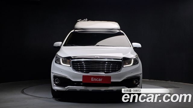 Kia Carnival 9-seater Hi-Limousine Prestige — пробег 114 954 км
