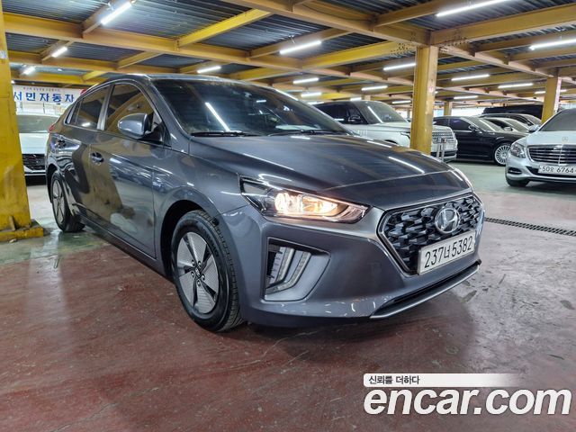 Hyundai Ioniq 1.6 HEV I — пробег 33 272 км — фото 3 из 5