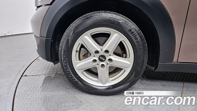 Mini Countryman SE 1st — пробег 90 885 км
