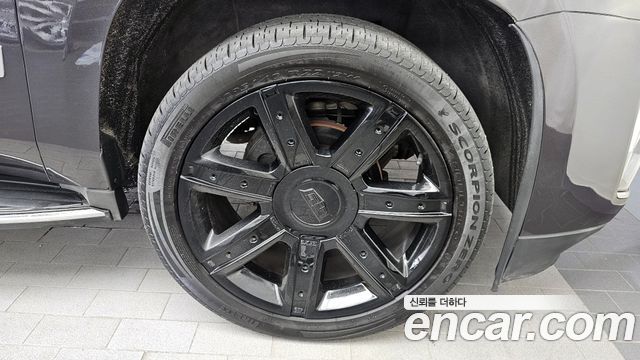 Cadillac Escalade 6.2 4th — пробег 102 238 км