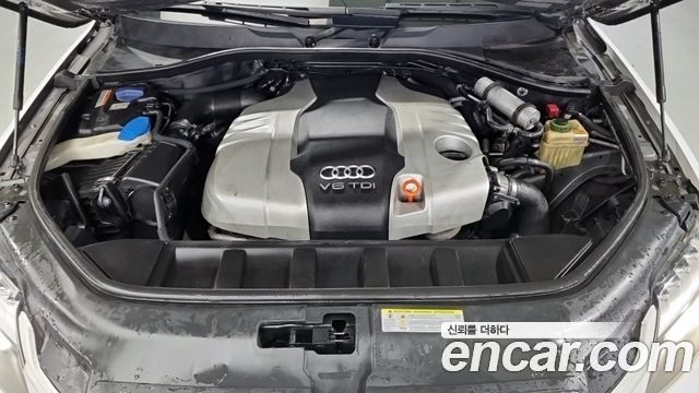 Audi Q7 3.0 TDI Quattro 4L — пробег 220 000 км