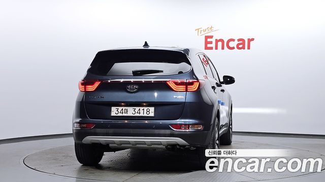 Kia Sportage Diesel 1.7 2WD Trendy — пробег 102 569 км — фото 4 из 5