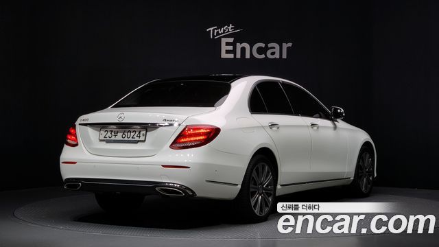 Mercedes-Benz E-Class из Кореи Encar