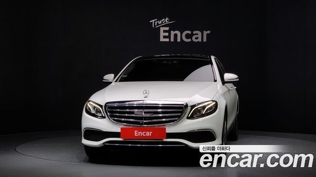 Mercedes-Benz E-Class из Кореи Encar