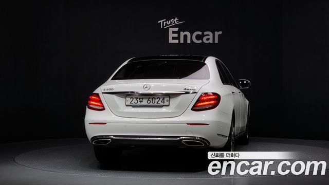 Mercedes-Benz E-Class из Кореи Encar