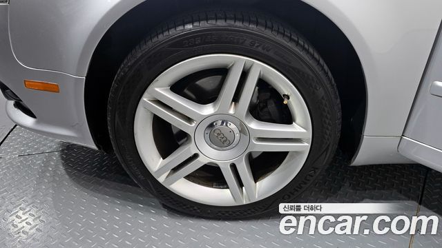 Audi A4 2.0 TFSI S-line B7 — пробег 46 000 км