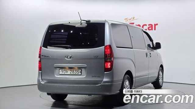 Hyundai Starex Van 5-Seater Smart — пробег 60 482 км — фото 2 из 5
