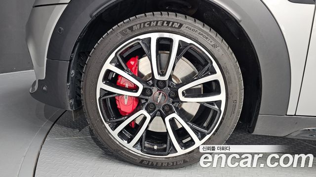 Mini Countryman JCW Launch Pack 2nd Gen — пробег 18 338 км