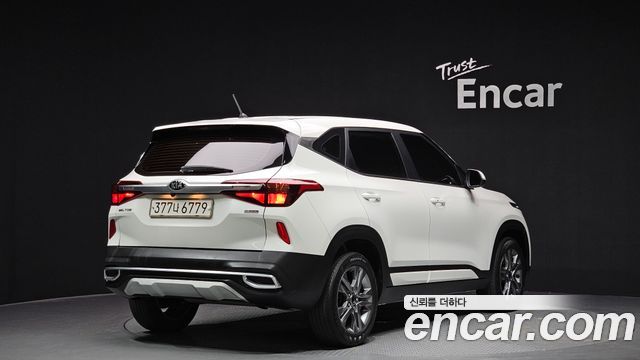 Kia Seltos из Кореи Encar