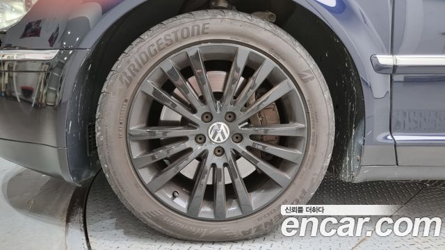 Volkswagen Phaeton V6 3.0 TDI VW611 — пробег 90 676 км