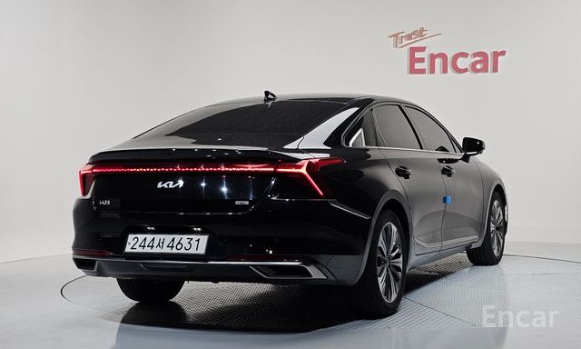 Kia K8 из Кореи Encar