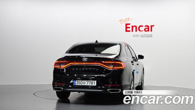 Hyundai Grandeur 3.0 Premium — пробег 74 616 км