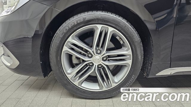 Hyundai Grandeur 3.0 Premium — пробег 74 616 км