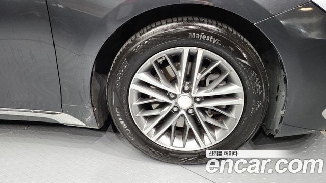 Hyundai Grandeur 2.2 Diesel Premium — пробег 183 574 км
