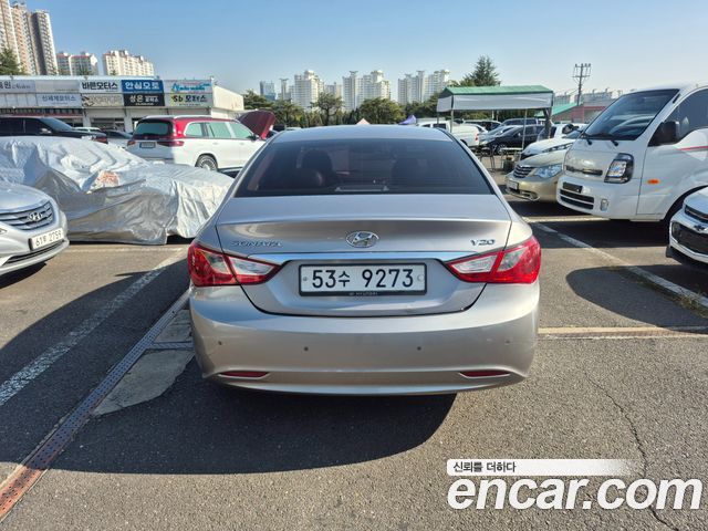 Hyundai Sonata Premier Deluxe — пробег 139 024 км