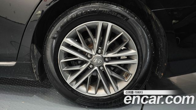 Hyundai Grandeur 3.0 LPi Modern Basic (Rental Car) — пробег 137 155 км