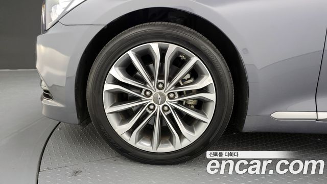 Hyundai Genesis из Кореи Encar