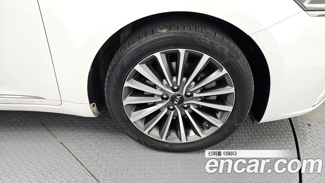 Kia K7 из Кореи Encar