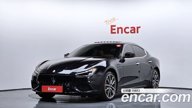 Maserati Ghibli из Кореи Encar