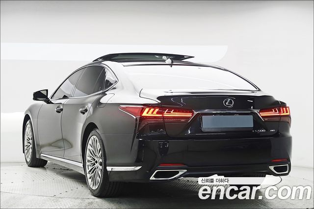 Lexus LS из Кореи Encar
