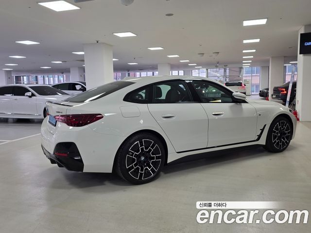 BMW i4 из Кореи Encar