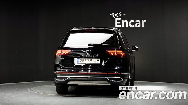 Volkswagen Tiguan 2.0 TSI Prestige — пробег 37 190 км — фото 5 из 5