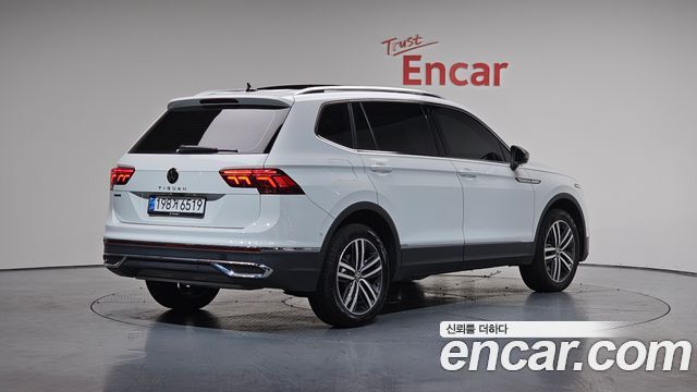 Volkswagen Tiguan из Кореи Encar