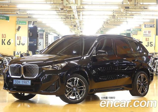 BMW iX1 из Кореи Encar