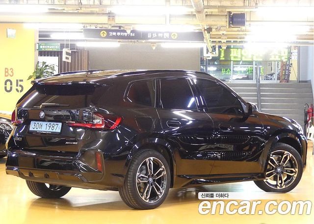 BMW iX1 из Кореи Encar