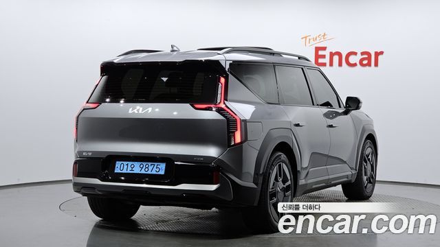 Kia EV9 из Кореи Encar