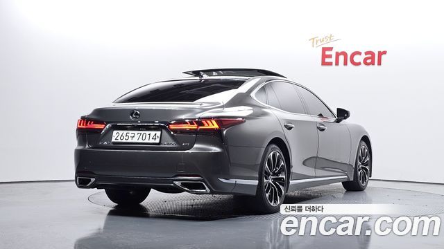 Lexus LS из Кореи Encar