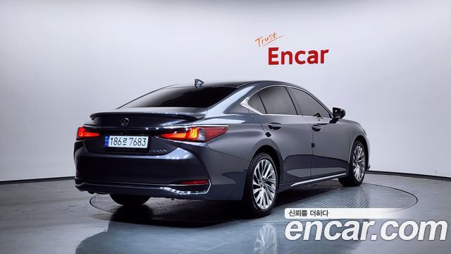 Lexus ES из Кореи Encar