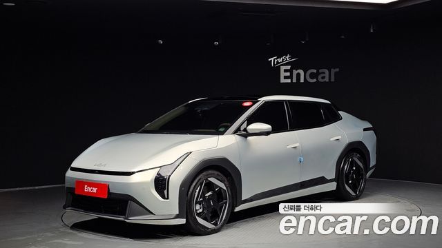 Kia EV4 из Кореи Encar