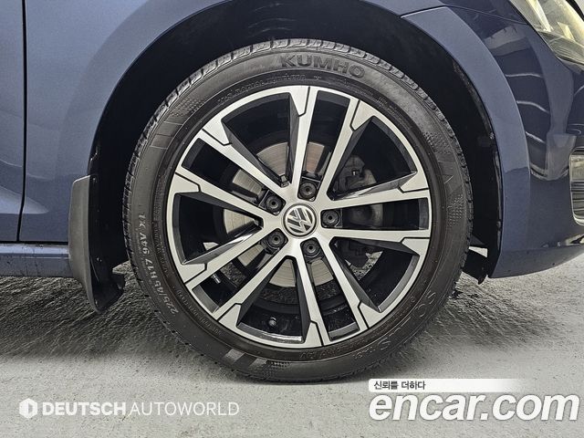 Volkswagen Golf из Кореи Encar