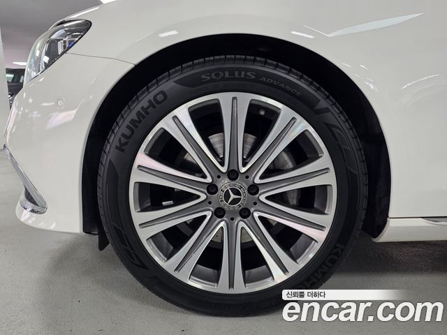 Mercedes-Benz E-Class E250 Exclusive — пробег 97 457 км