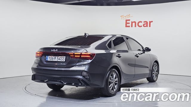 Kia K3 из Кореи Encar