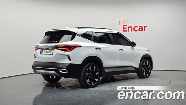 Kia Seltos из Кореи Encar