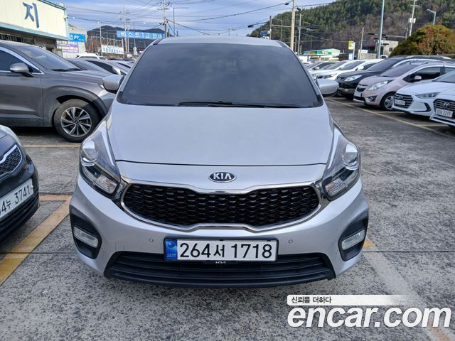 Kia Carens из Кореи Encar
