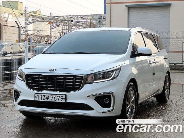 Kia Carnival из Кореи Encar