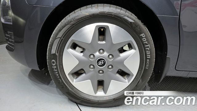 Hyundai Staria из Кореи Encar