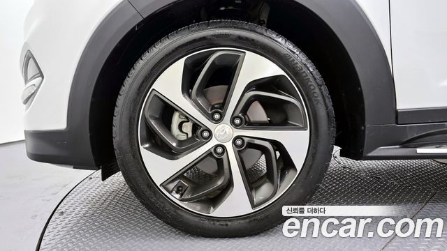 Hyundai Tucson Diesel 2.0 2WD Modern Special — пробег 71 093 км