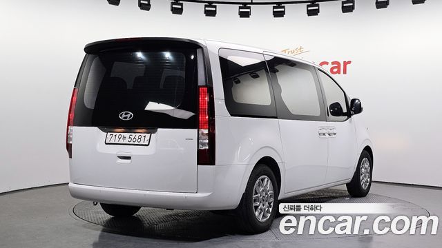 Hyundai Staria из Кореи Encar